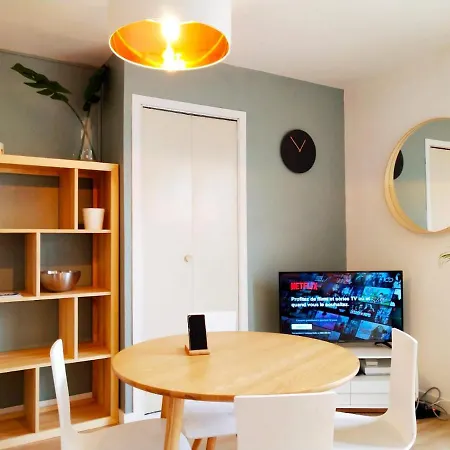 Le 14 - Style Scandinave With Parking Apartment